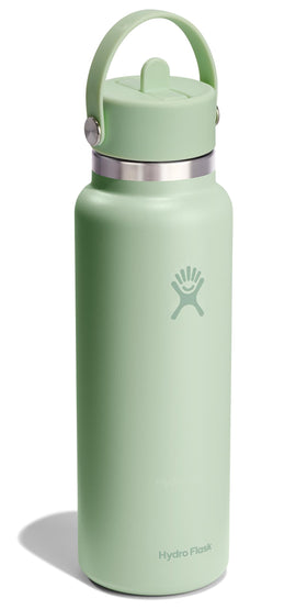 Hydro Flask Flex Straw Cap closeup shows leakproof design for on-the-go hydration.