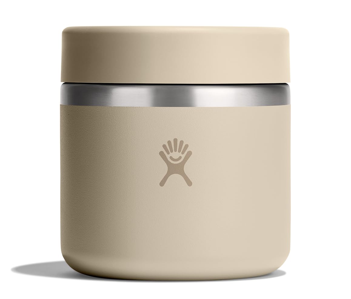 Hydro Flask Food Jar with leakproof lid keeps hot meals secure on the go