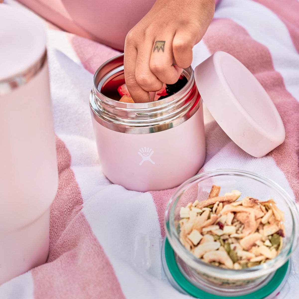 Hydro Flask Food Jar agave green finish adds vibrant, durable lunch gear