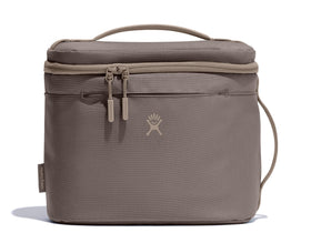 Hydro Flask Lunch Bag 8L interior space keeps meals organized and fresh for on-the-go use.