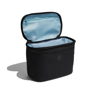 Hydro Flask Lunch Bag insulated interior keeps foods fresh with an ice pack.