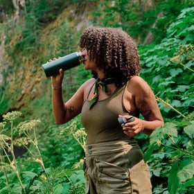 Hydro Flask pro-grade stainless steel preserves pure taste and prevents flavor transfer.