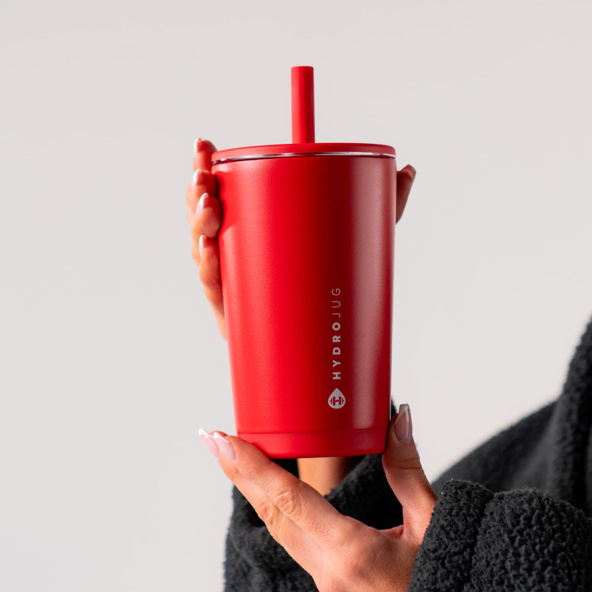 Durable, BPA-free and reusable design suited for daily hydration and workouts.