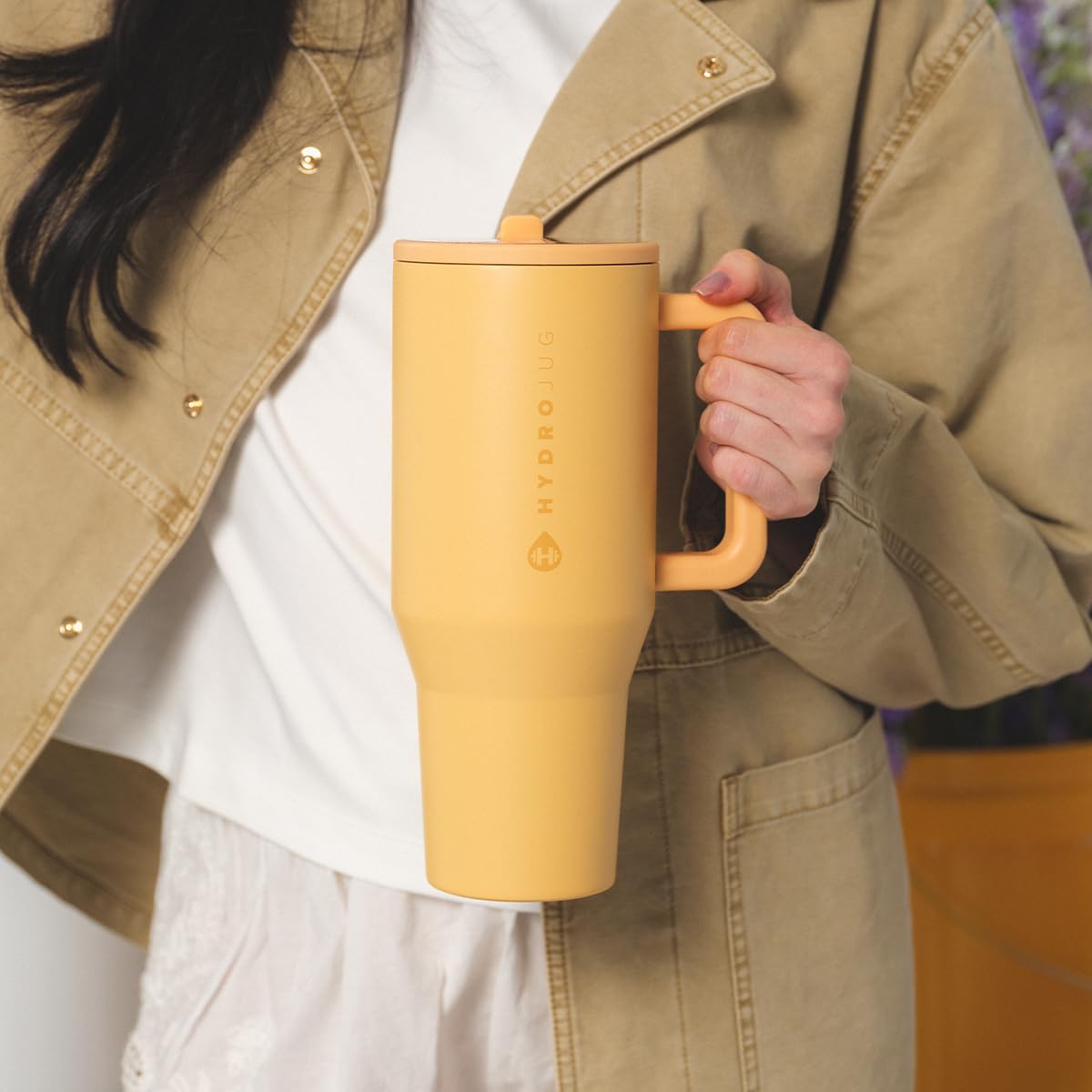 HydroJug Traveler triple-wall insulation keeps beverages cold or hot