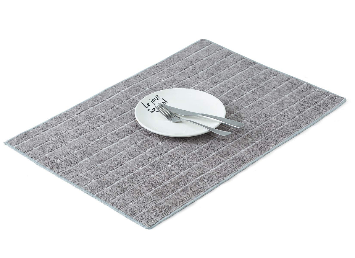 HYER KITCHEN oversized 26x18 towels cover large drying areas efficiently.