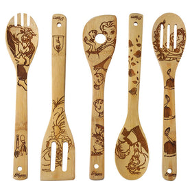 HYGNN solid spoon in burned wood for sturdy, non-scratch cooking.