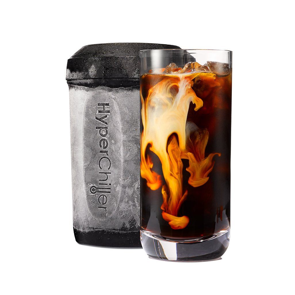HyperChiller HC2 pours coffee into the chilled chamber for iced coffee