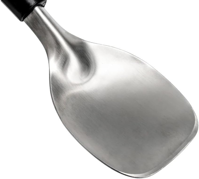 i Kito nine-inch ice cream spade provides portion-friendly size