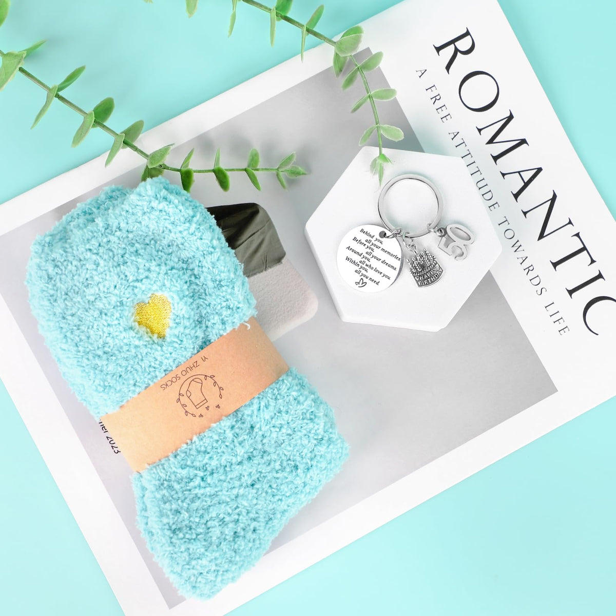 iAOVUEBY Himalayan bath salts add spa-like relaxation.