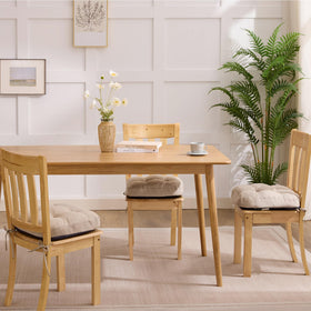 IASEAHK tufted beige cushions add stylish, comfortable padding
