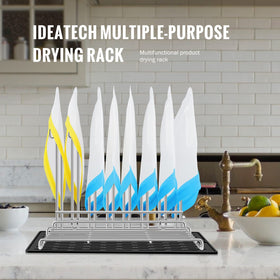 IDEATECH silicone drying mat detail beside reusable bags for clean drying