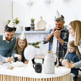 Ideus carafe preserves warmth and freshness for hours of sipping