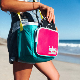 Igloo 90s Retro Square Lunch Box Top Handle for quick grab-and-go access