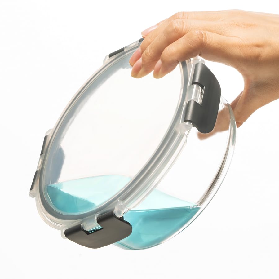 Oven-safe glass with removable silicone seal inviting easy reheating and cleaning
