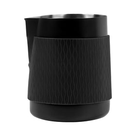 IKAPE espresso milk pitcher without handle for precise pouring and latte art control.