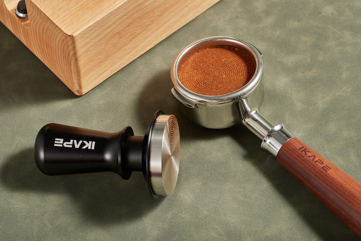 IKAPE Stainless steel base tamper highlights rust-proof durability.