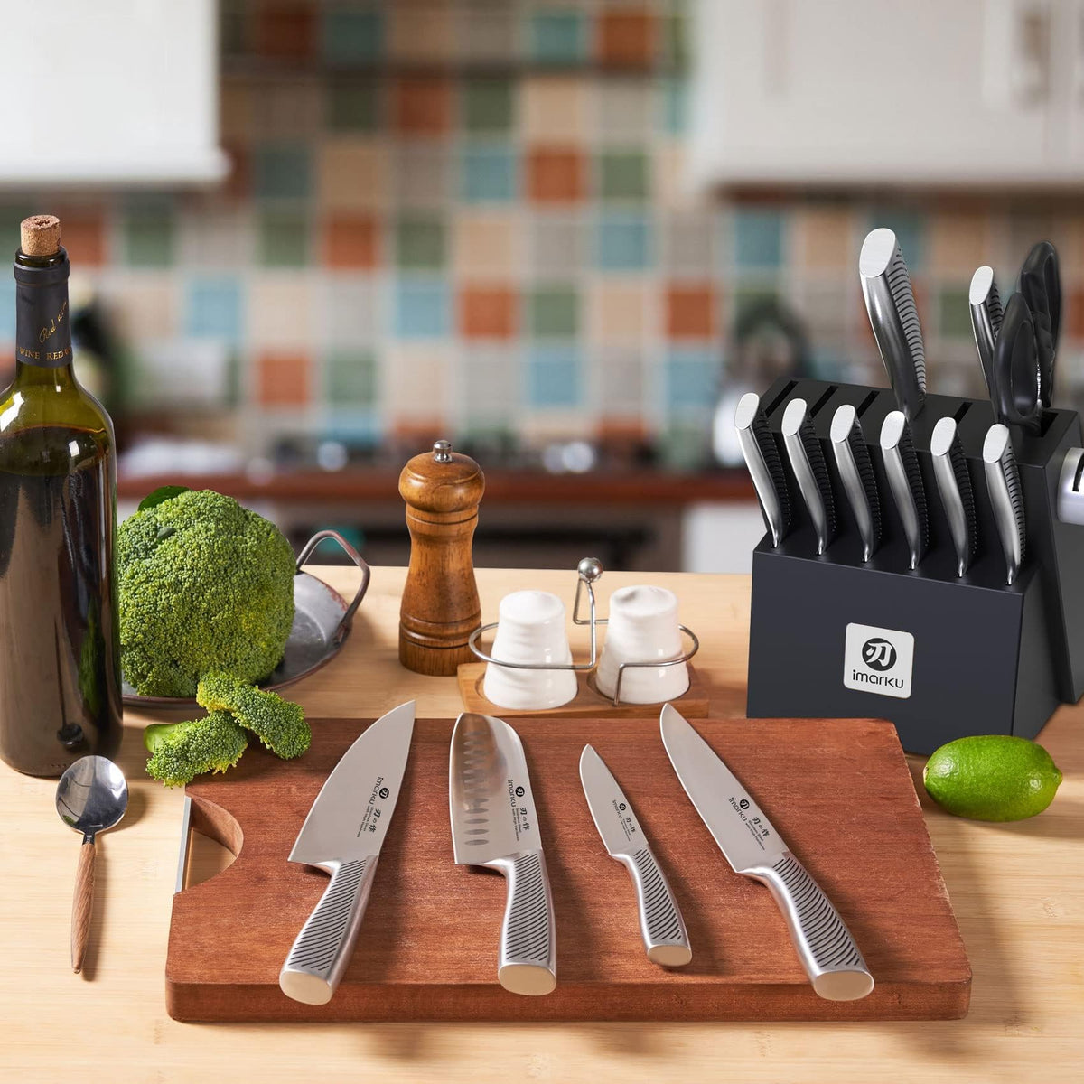 Imarku 3.5-inch paring knife for peeling and detail work.