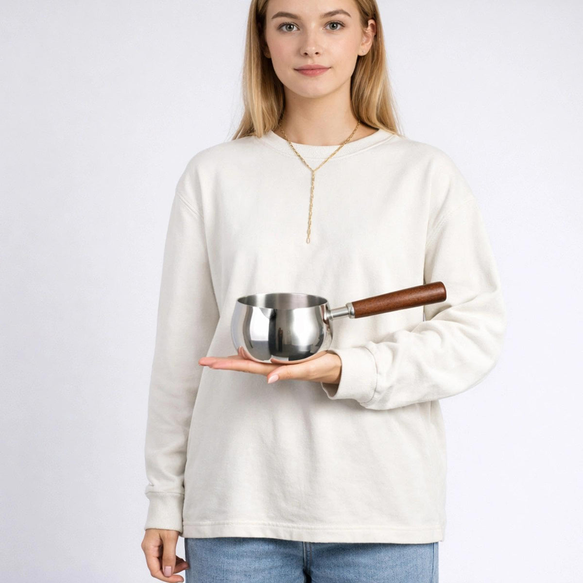 IMEEA 27oz capacity ideal for heating milk or melting butter in small batches