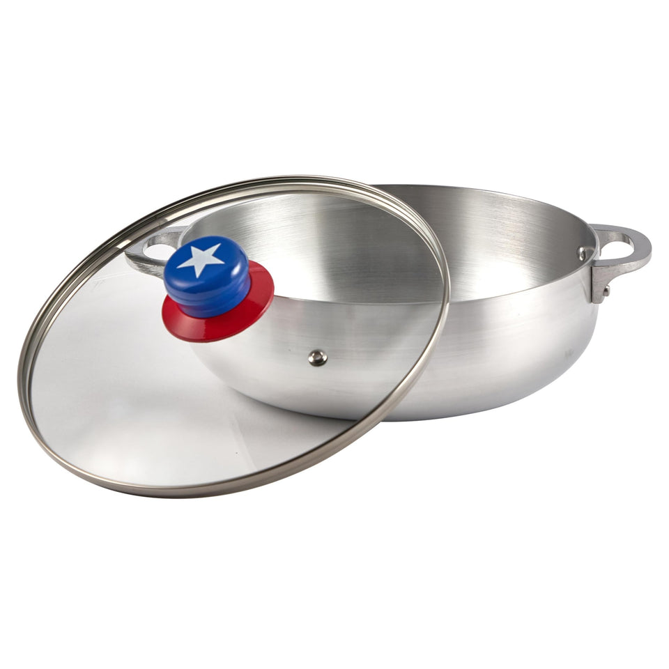Imusa 3.2qt Caldero exterior shines with durable aluminum for everyday cooking.