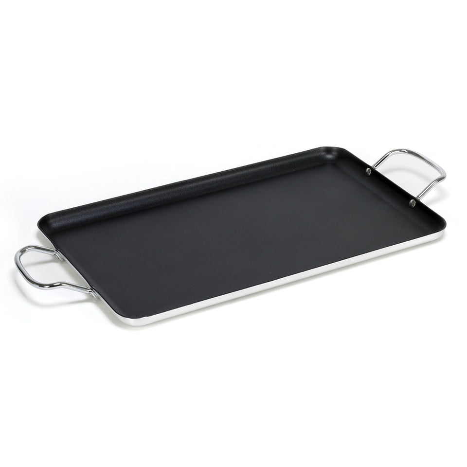 Imusa double burner griddle 20-inch top view showing expansive cooking area for family meals