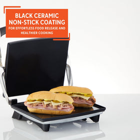 Indicator lights on the IMUSA panini press guide preheat and ready status.