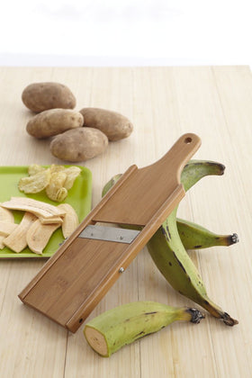 Imusa Mariquitera in use for plantains, fruits, and vegetables