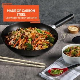 IMUSA nonstick surface showing easy food release for quick meals