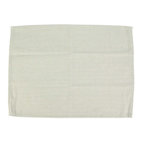 INFEI green napkins with compact size for intimate gatherings