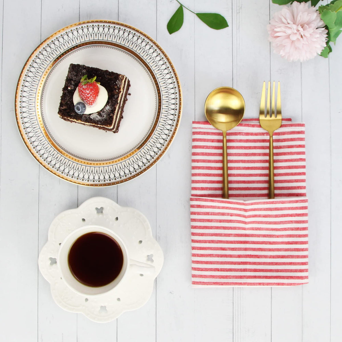 INFEI wrapped napkins red packaging indicating easy care
