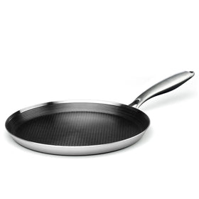 Innerwell 11-inch crepe pan with honeycomb bottom improving release and browning.