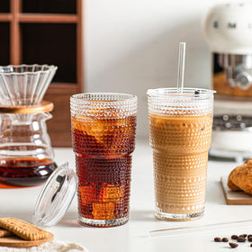 Eco-friendly INSETLAN gift idea featuring glass cups and accessories.