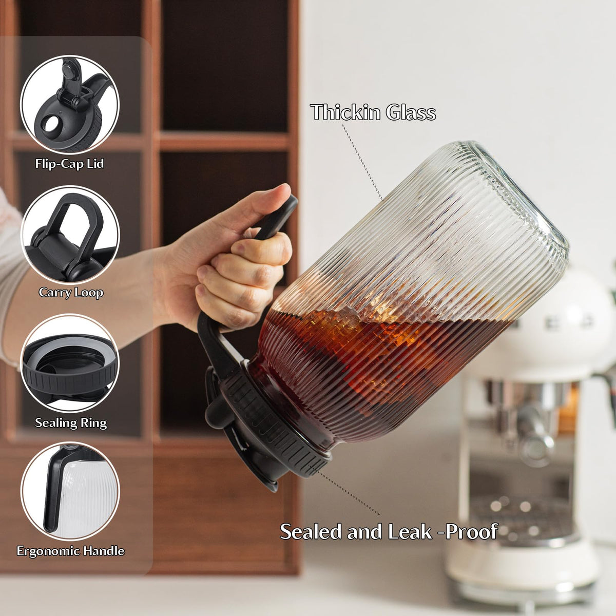 INSETLAN two-pack glass pitcher set for family meals and parties.