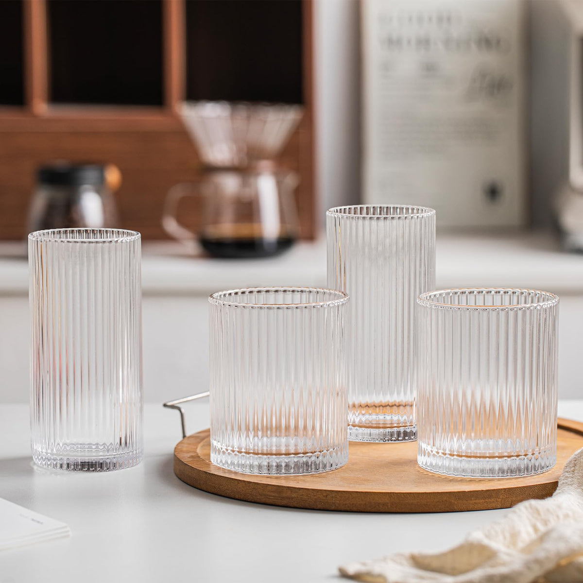 INSETLAN thick glass with solid grip for everyday use.