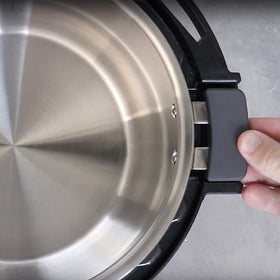 Instant Pot inner pot dishwasher-safe, simplifying cleanup after meals.