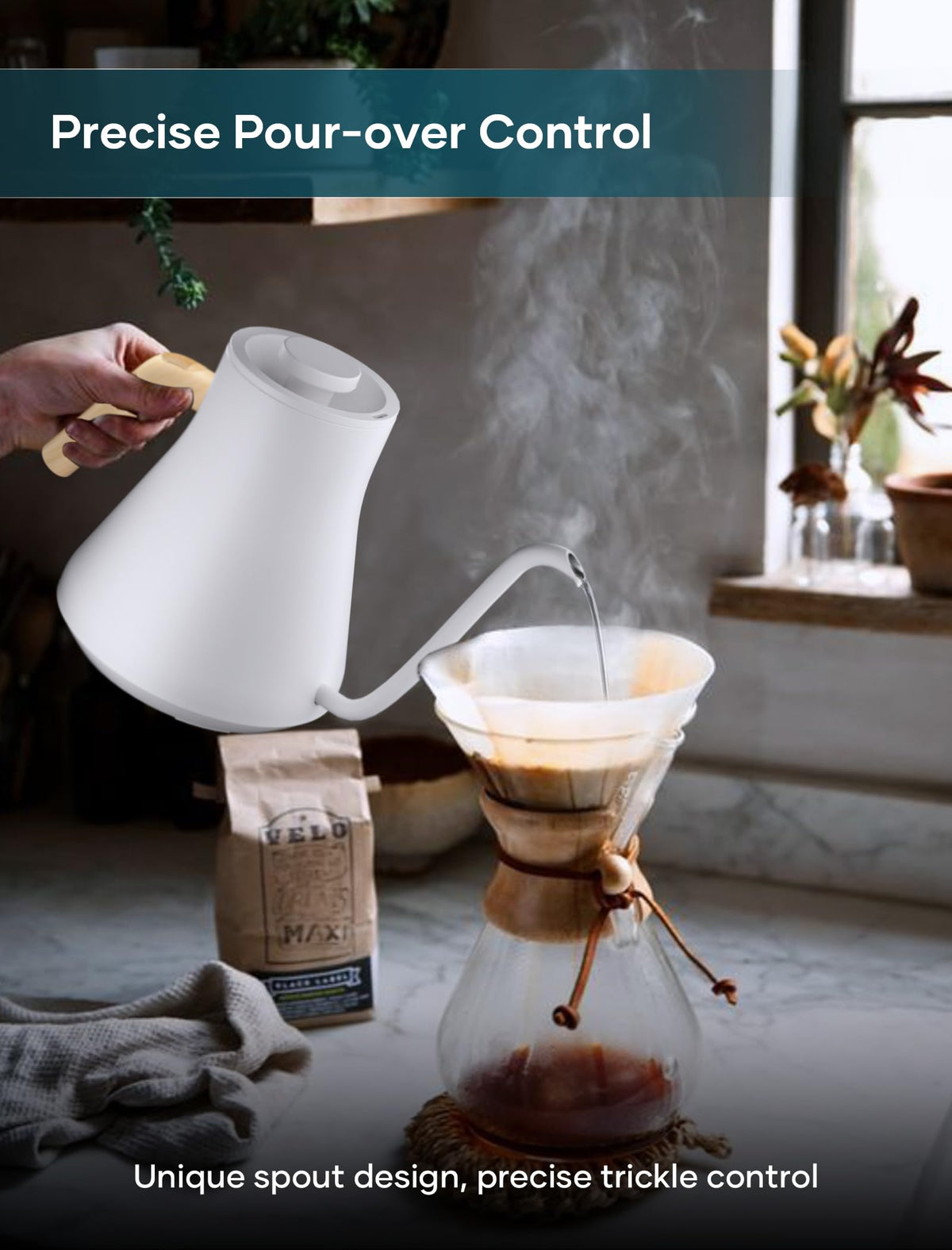 INTASTING 0.9L white kettle fits small kitchens and quick heating.