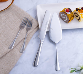 iooiluxry wedding collection on table setting enhances ceremony aesthetics