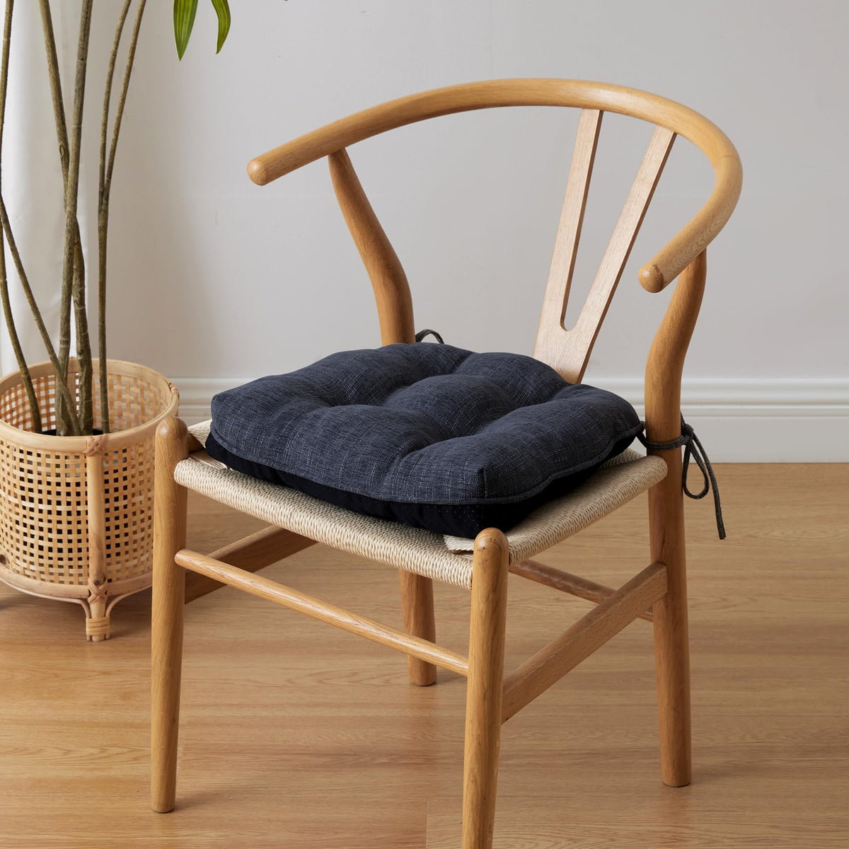 Double anti-slip design extends cushion stability on smooth chair surfaces.