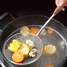 IQCWOOD spider strainer perfect for skimming noodles and soups.