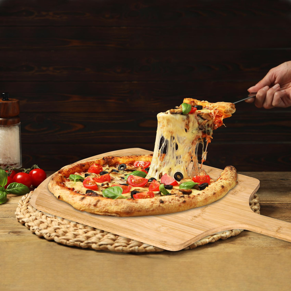 IQHLXN smooth-beveled-edges pizza peel slips under crusts with ease