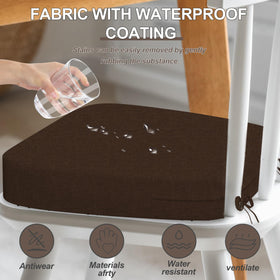 Iristykilin breathable textured yarn fabric stays cool.