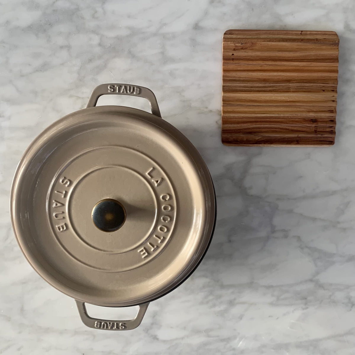Ironwood Gourmet Sedona Trivet highlights acacia wood grain and durability