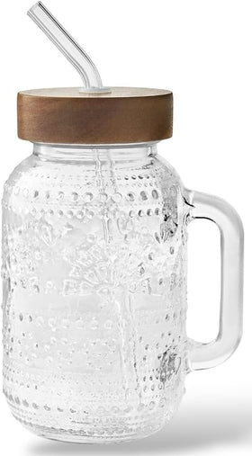 It's Brazilian Pioneer Woman glass tumbler 32oz with lid, spill-free daily use