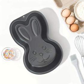 IVUIUVI Black Rabbit Cake Pan nonstick surface enables easy cake release.