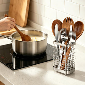 IWNTWY chopsticks storage demonstrates compact, practical placement for daily meals