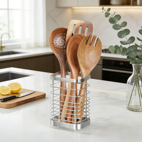 IWNTWY compact 4L x 3W x 6H dimensions fit many counters