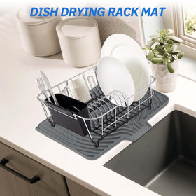JACZZO heat-resistant mat protects countertops from hot pots up to 450F.