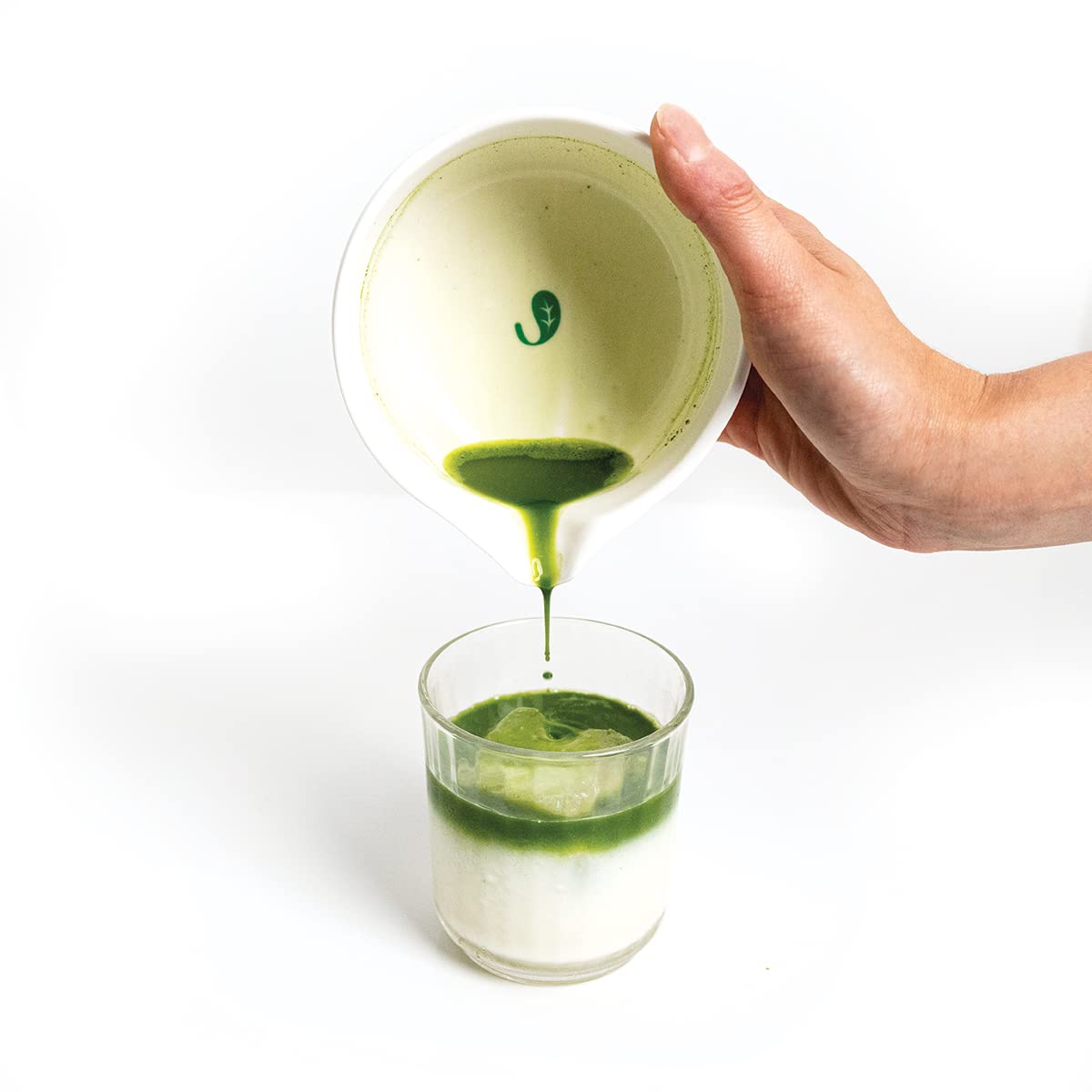 Jade Leaf Matcha ceremonial bowl with 18 oz capacity for generous servings.