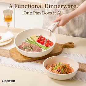 JEETEE pot protectors protect lids and pans during storage.