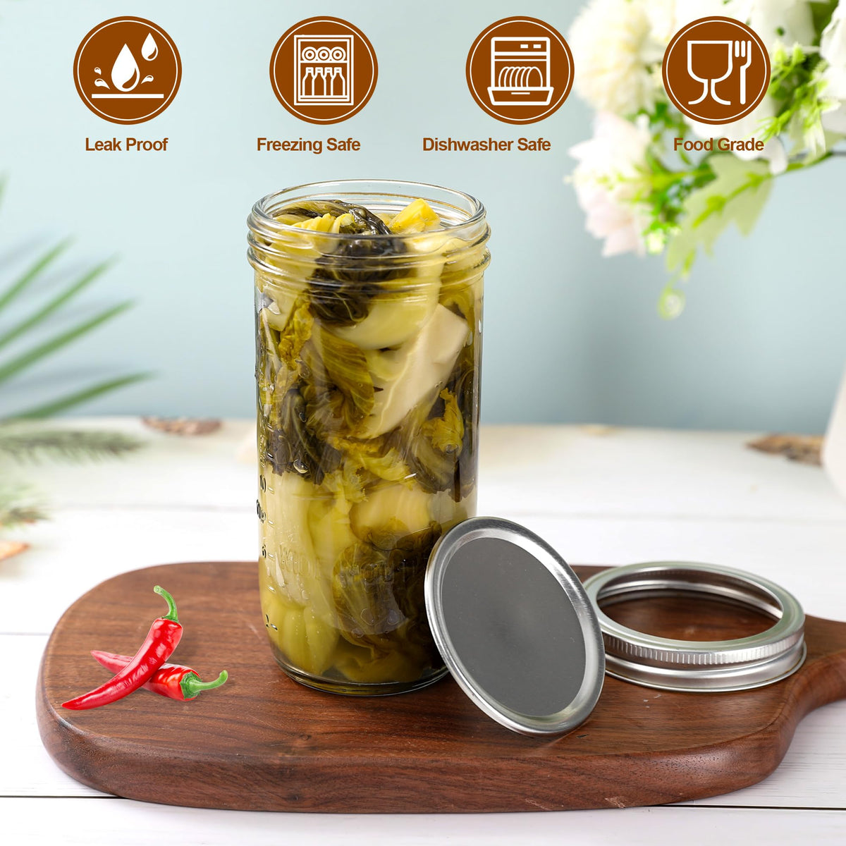 Jeitae 24oz jar for pickling keeps vegetables crisp and colorful.