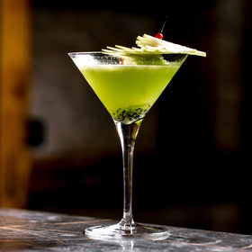 JEKOSEN versatile martini glasses ideal for cocktails and desserts